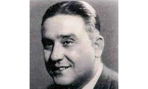 İBRAHİM ÖZGÜR  (SAKSAFON)